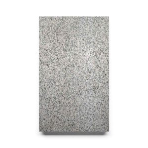 Infrarotheizung Natursteinheizung Granit feinschliff des Herstellers eurotherm in Frontansicht auf weißem Hintergrund.