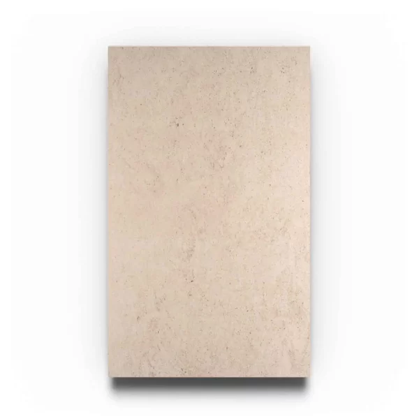 Infrarotheizung Natursteinheizung Mocca Creme feinschliff des Herstellers eurotherm in Frontansicht auf weißem Hintergrund.